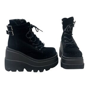 Demonia Shaker-52 Black Velvet Platform Boots